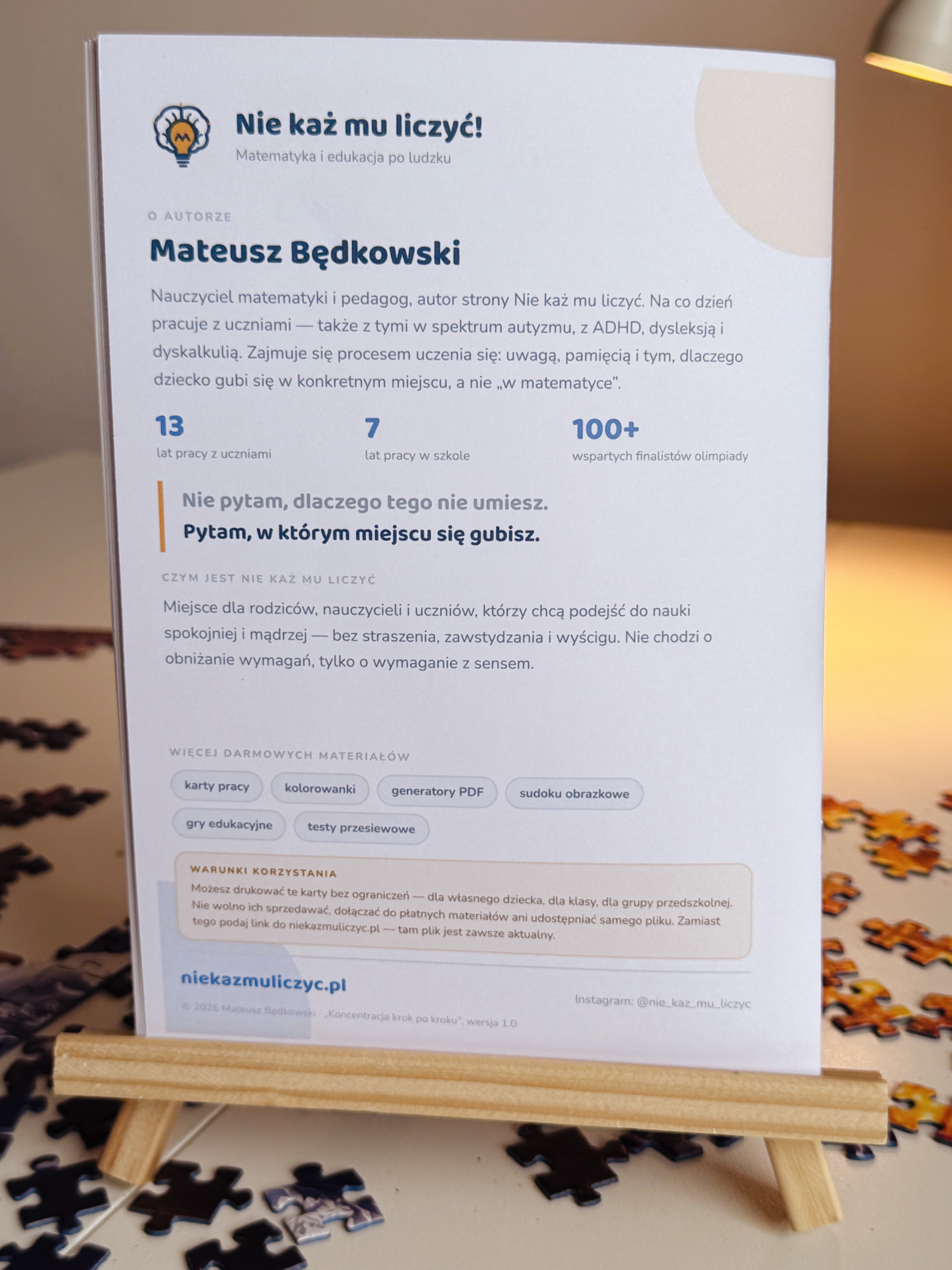 Tylna okładka: sekcja o autorze, cytat i warunki korzystania